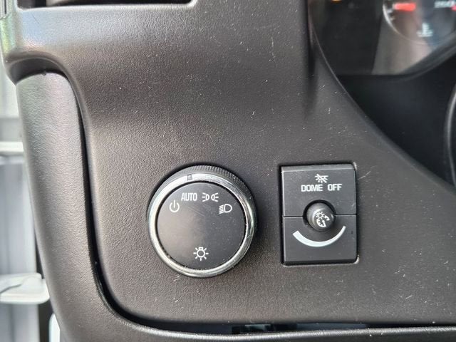 2021 Chevrolet Express Passenger 3500 LS
