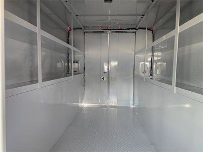 2025 GMC Savana Cutaway 3500 1WT