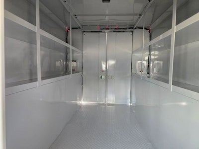 2025 GMC Savana Cutaway 3500 1WT