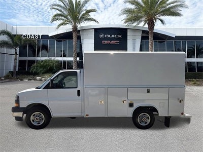 2025 GMC Savana Cutaway 3500 1WT