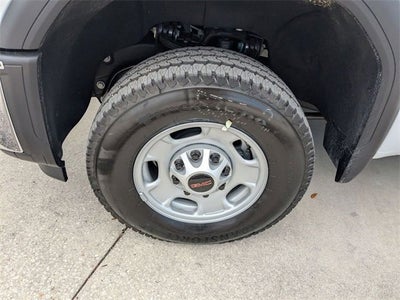 2025 GMC Sierra 2500 HD Pro