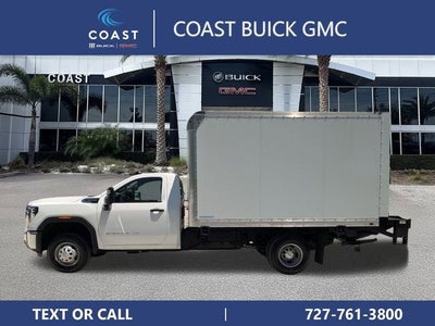 2025 GMC Sierra 3500 HD Chassis Cab Pro
