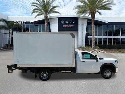 2025 GMC Sierra 3500 HD Chassis Cab Pro