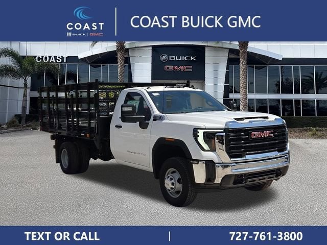 2025 GMC Sierra 3500 HD Chassis Cab Pro