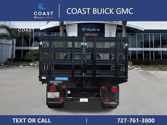 2025 GMC Sierra 3500 HD Chassis Cab Pro