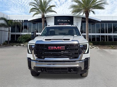 2026 GMC Sierra 3500 HD Chassis Cab Pro