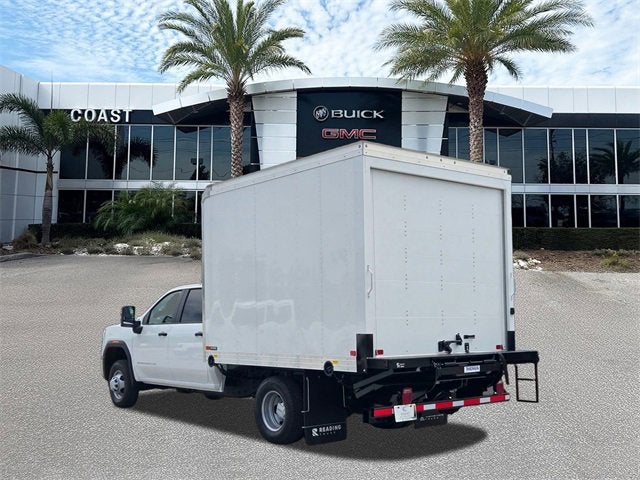 2025 GMC Sierra 3500 HD Chassis Cab Pro