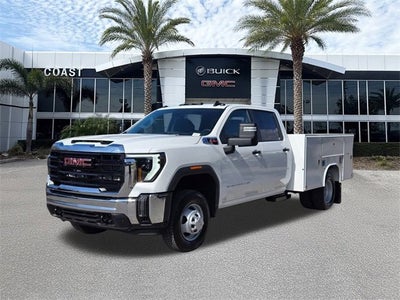 2026 GMC Sierra 3500 HD Chassis Cab Pro