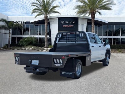 2025 GMC Sierra 3500 HD Chassis Cab Pro