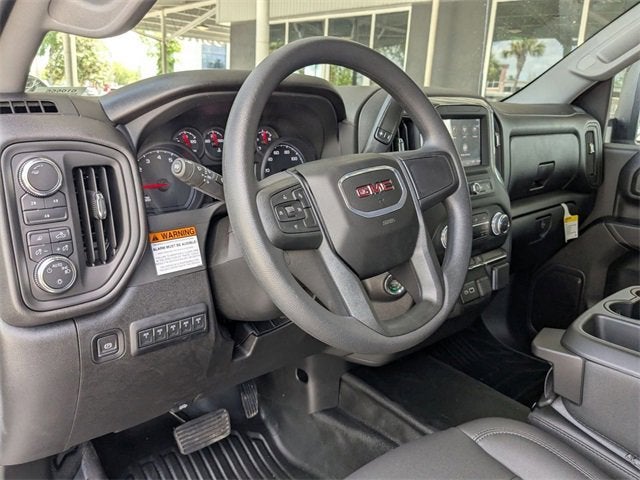 2025 GMC Sierra 3500 HD Chassis Cab Pro