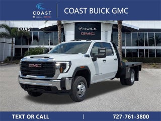 2025 GMC Sierra 3500 HD Chassis Cab Pro