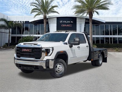 2025 GMC Sierra 3500 HD Chassis Cab Pro