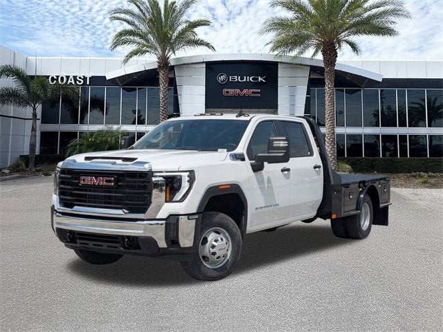 2025 GMC Sierra 3500 HD Chassis Cab Pro