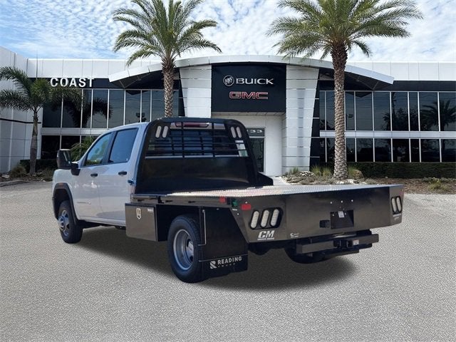 2025 GMC Sierra 3500 HD Chassis Cab Pro