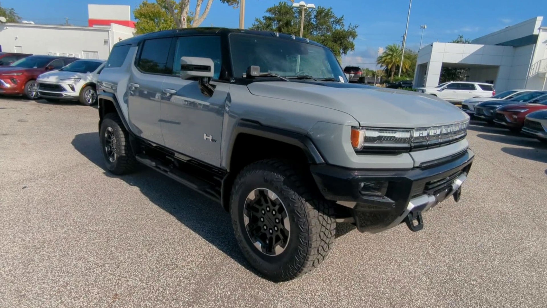 2024 GMC HUMMER EV SUV 2X