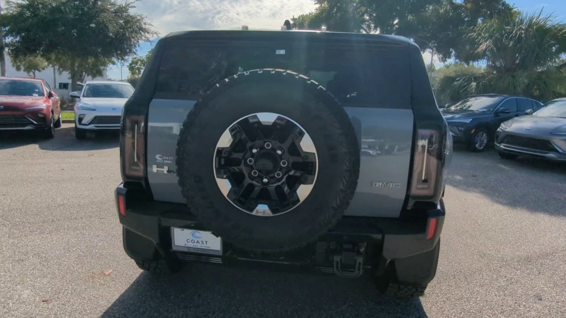 2024 GMC HUMMER EV SUV 2X