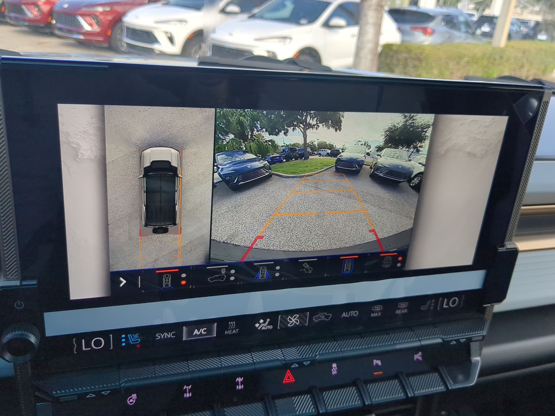 2024 GMC HUMMER EV SUV 2X