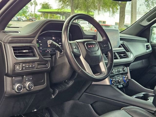 2022 GMC Yukon XL SLT