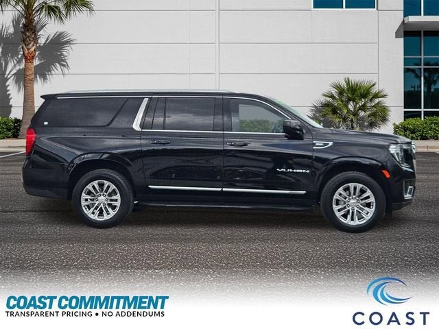 2022 GMC Yukon XL SLT