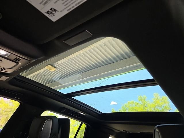 2025 GMC Yukon Denali Ultimate