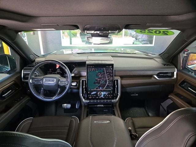 2025 GMC Yukon Denali Ultimate