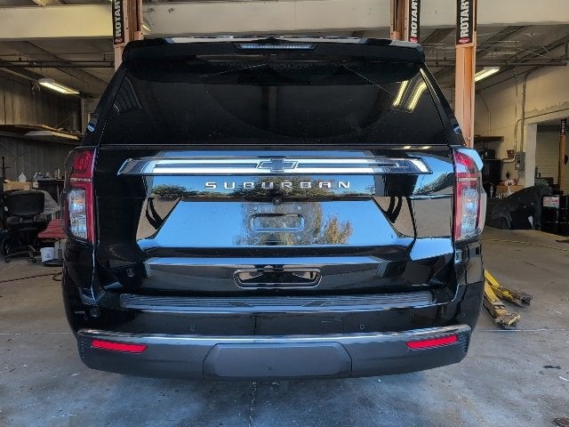 2024 Chevrolet Suburban LS