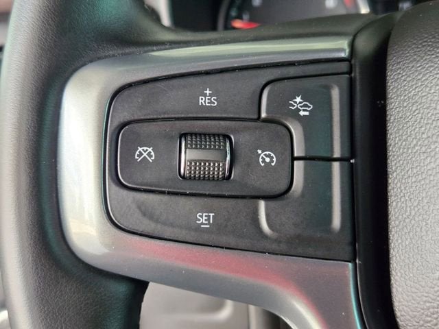 2024 Chevrolet Suburban LS