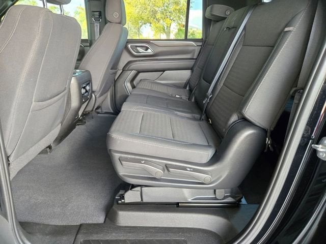 2024 Chevrolet Suburban LS