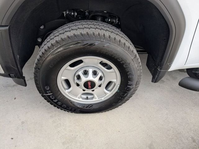 2025 GMC Sierra 2500 HD Pro