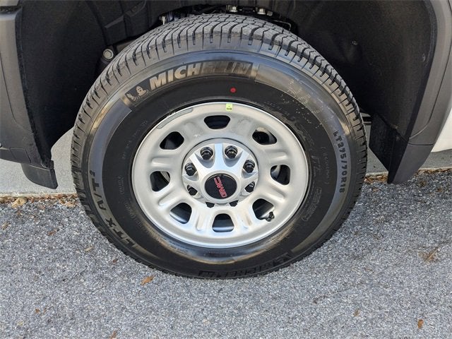 2025 GMC Sierra 2500 HD Pro