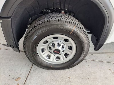 2025 GMC Sierra 2500 HD Pro