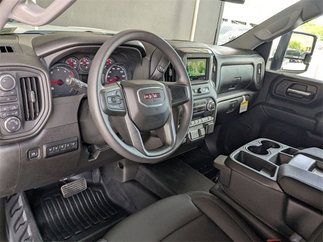 2025 GMC Sierra 2500 HD Pro