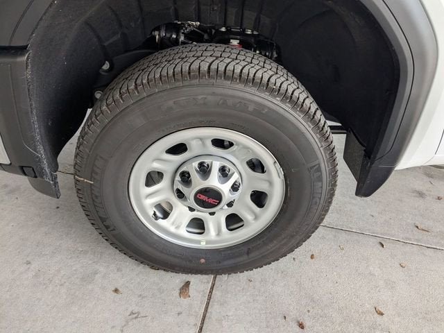 2025 GMC Sierra 2500 HD Pro