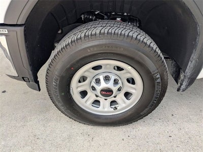 2025 GMC Sierra 2500 HD Pro