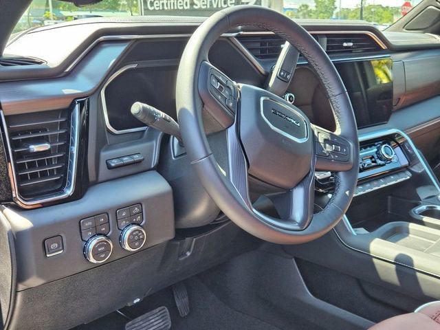 2026 GMC Sierra 3500 HD Denali Ultimate DRW