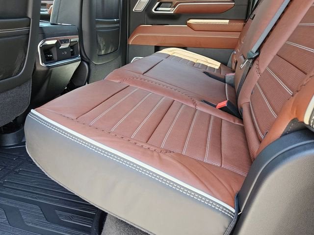 2026 GMC Sierra 3500 HD Denali Ultimate DRW