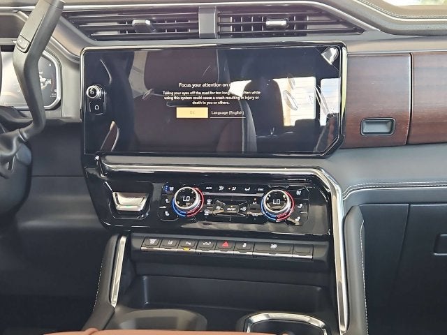 2026 GMC Sierra 3500 HD Denali Ultimate DRW