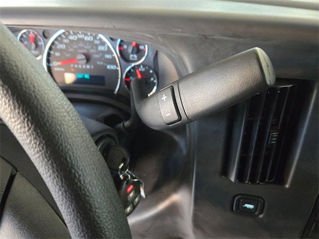 2025 GMC Savana Cargo 2500 Work Van