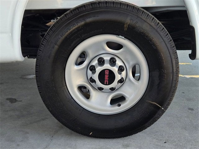 2025 GMC Savana Cargo 2500 Work Van