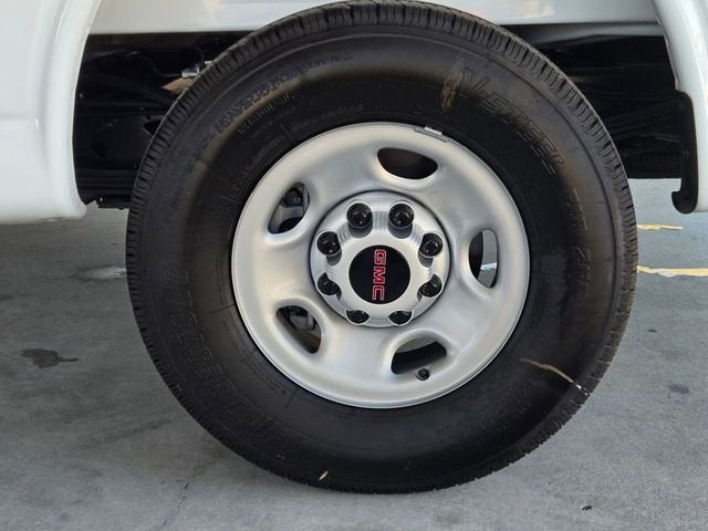 2025 GMC Savana Cargo Work Van