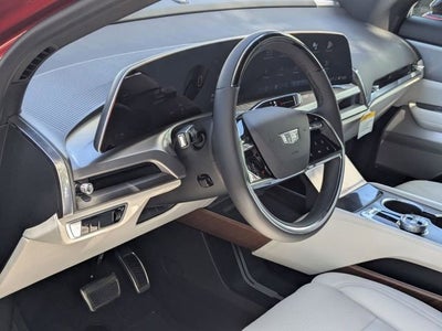 2026 Cadillac VISTIQ Luxury