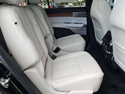 2027 Cadillac VISTIQ Luxury