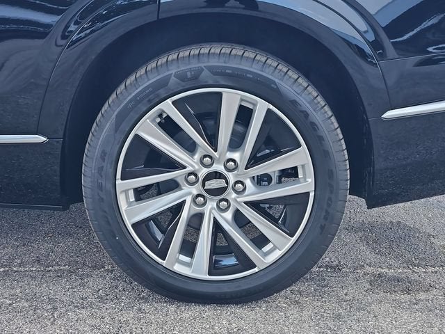 2027 Cadillac VISTIQ Luxury