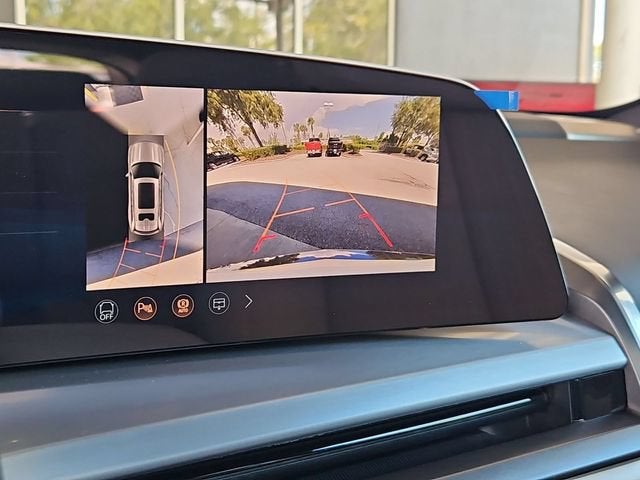 2027 Cadillac VISTIQ Sport