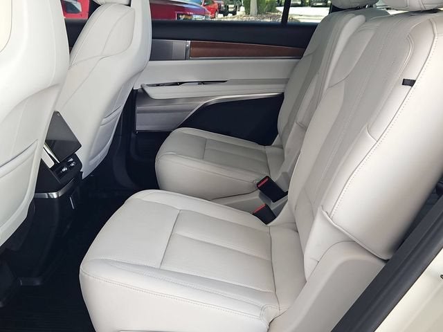 2027 Cadillac VISTIQ Sport