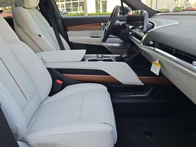 2027 Cadillac VISTIQ Sport