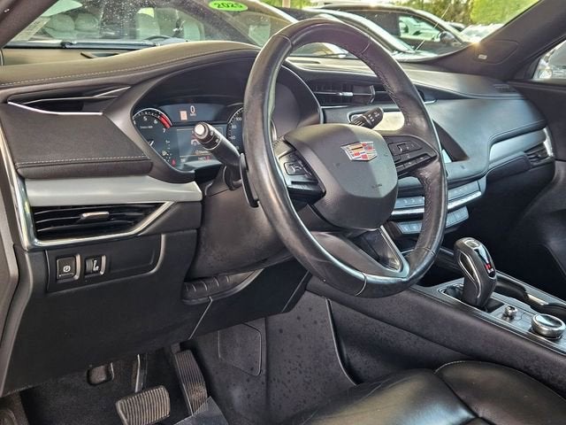 2019 Cadillac XT4 FWD Premium Luxury