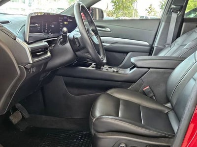 2024 Cadillac XT4 Premium Luxury