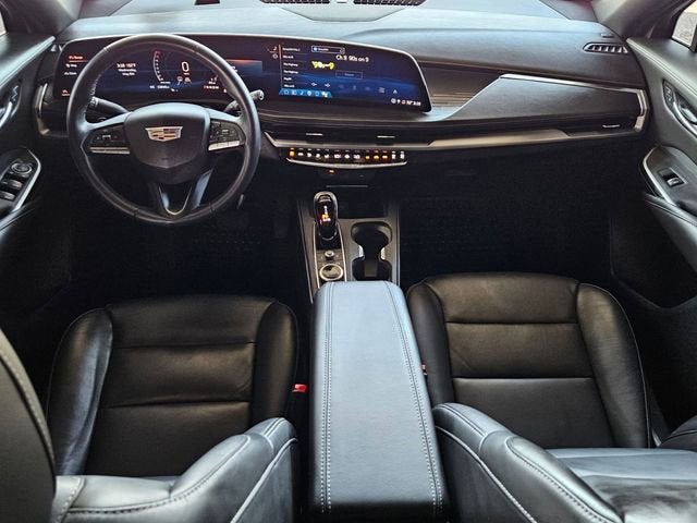 2024 Cadillac XT4 Premium Luxury