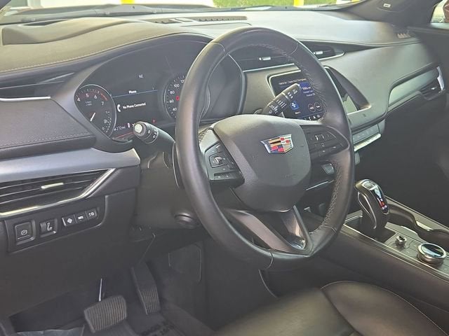 2019 Cadillac XT4 FWD Premium Luxury